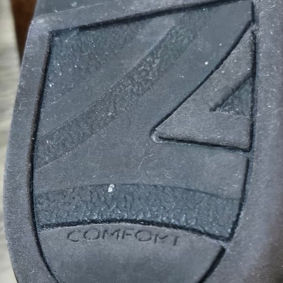 Women's Life Stride Faux Leather Brown Wedge Pump Slip On Shoe Size 11 Wide - Picture 11 of 13